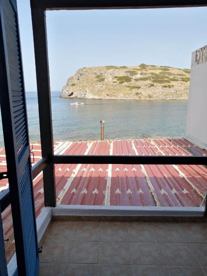 On The Sea Despoina Apartment At Mochlos Creta Bagian luar foto