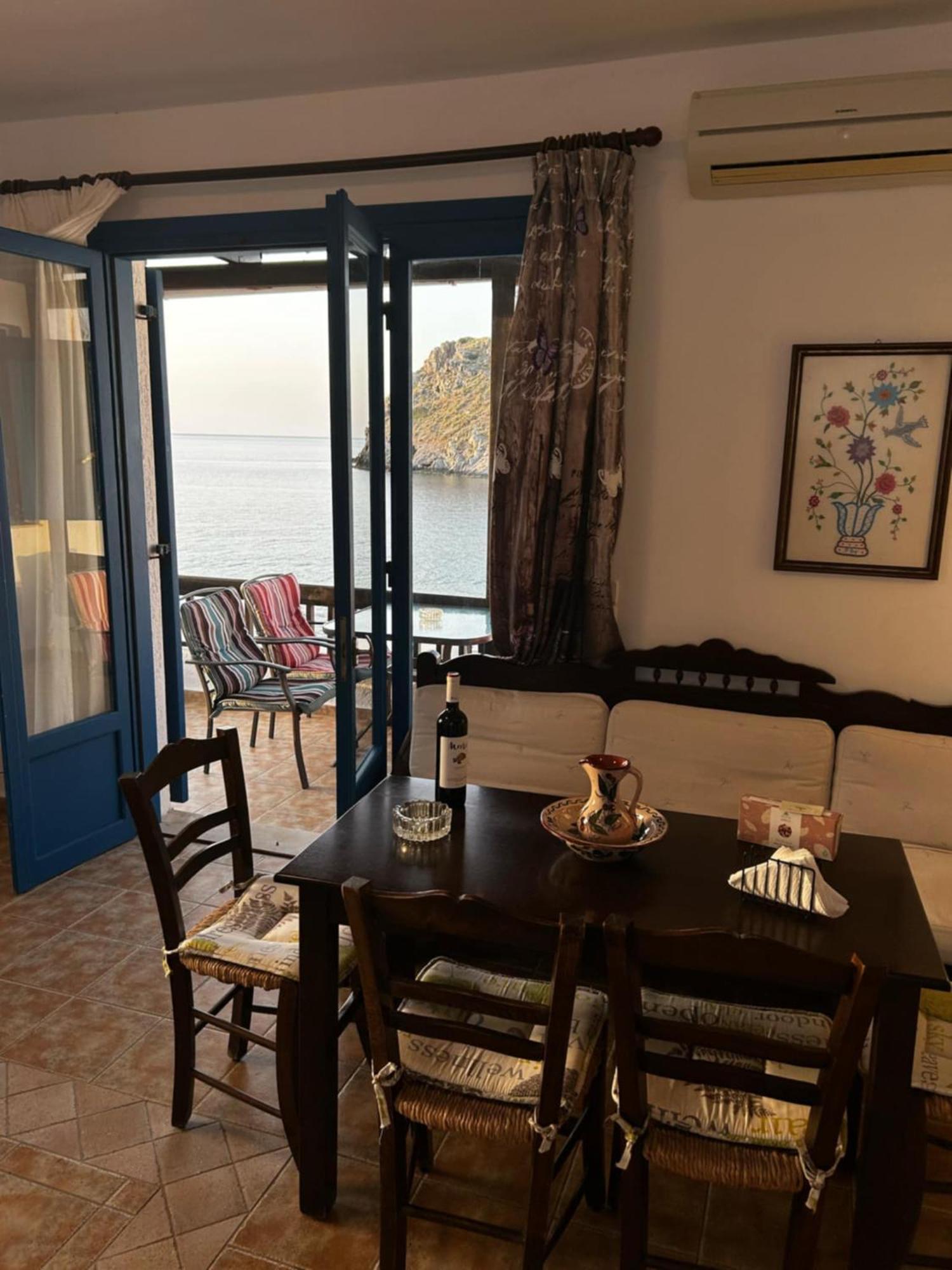 On The Sea Despoina Apartment At Mochlos Creta Bagian luar foto