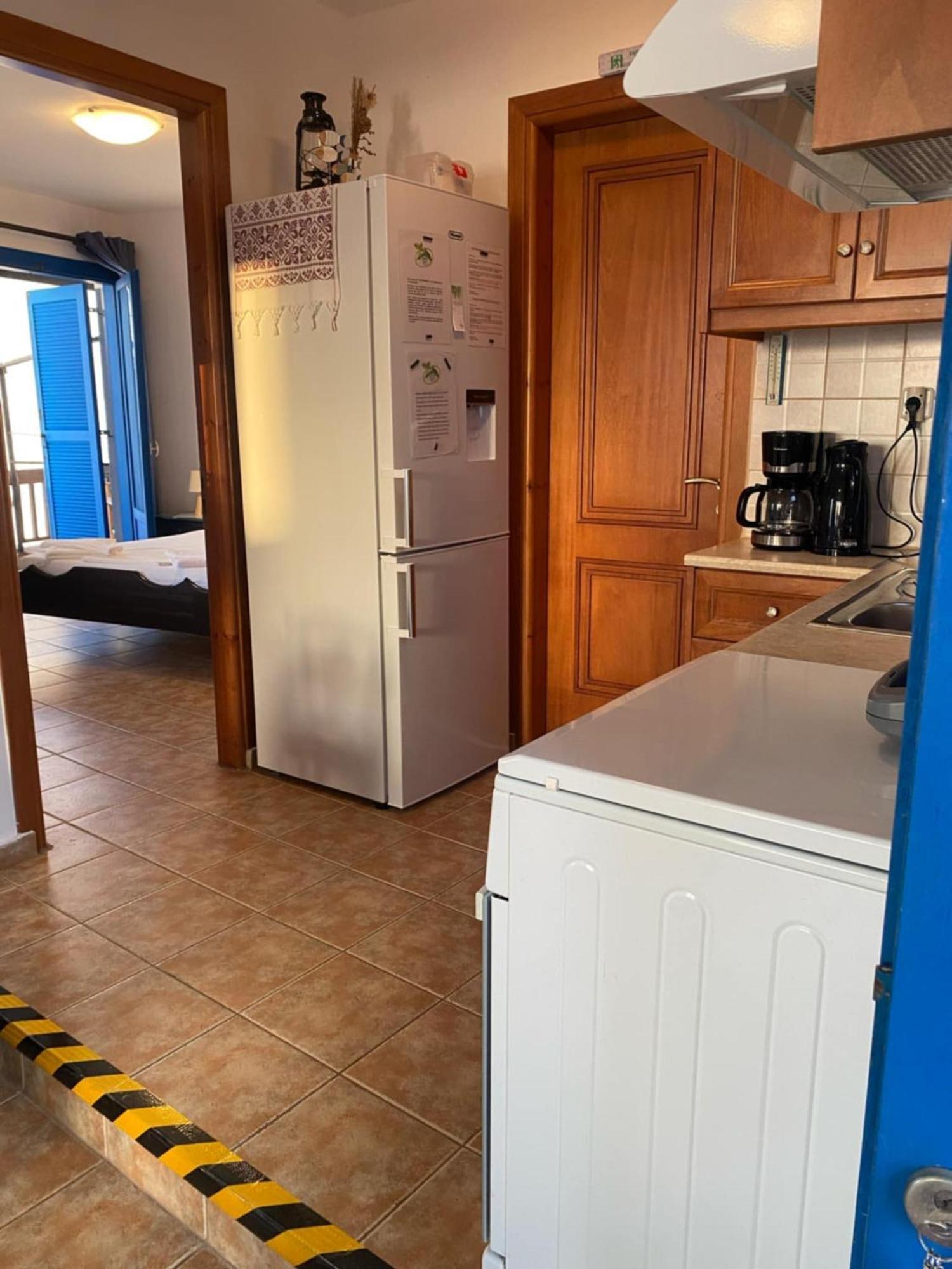 On The Sea Despoina Apartment At Mochlos Creta Bagian luar foto